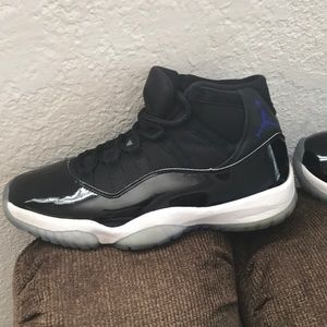 Air Jordan 11 “Space Jam”
